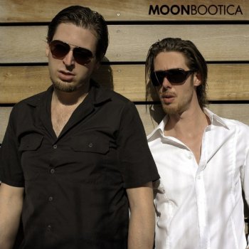 Moonbootica Falling (W / Client) - Extended