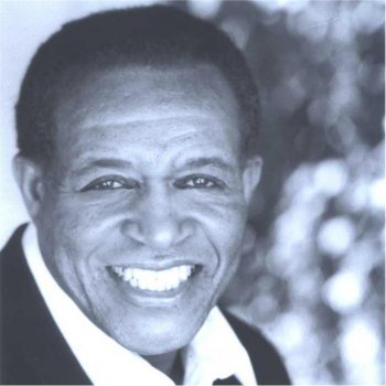 Исполнитель Dannie, альбом When World Was Young (The Peace Song)