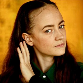 Ayla Somliga Dagar