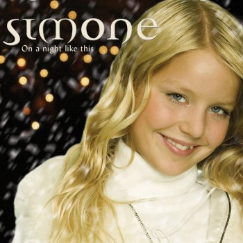 Simone En Stjerne Skinner I Nat
